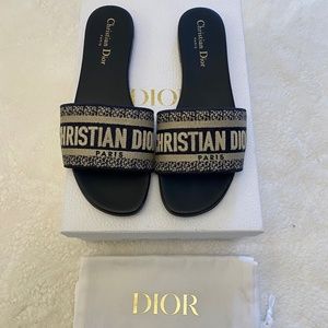 Dior Dway Slides